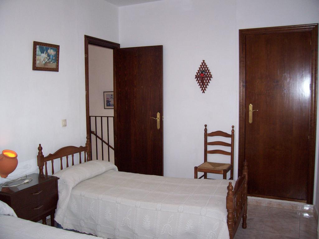 Casa Amigo Apartment Castano de Robledo ภายนอก รูปภาพ